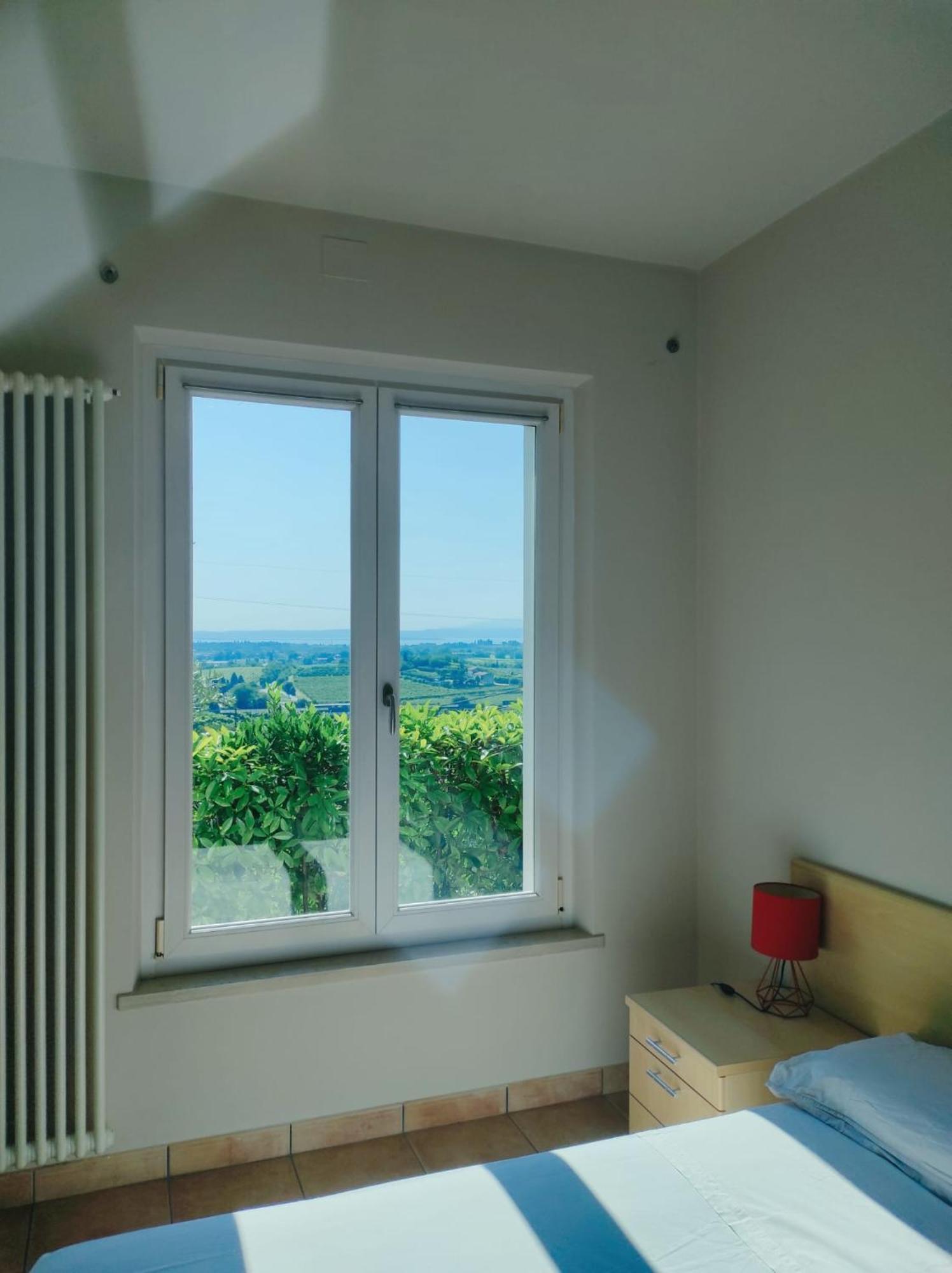 Nice Apartments Lake View & Free Parking ปาสเตร็งโก ภายนอก รูปภาพ